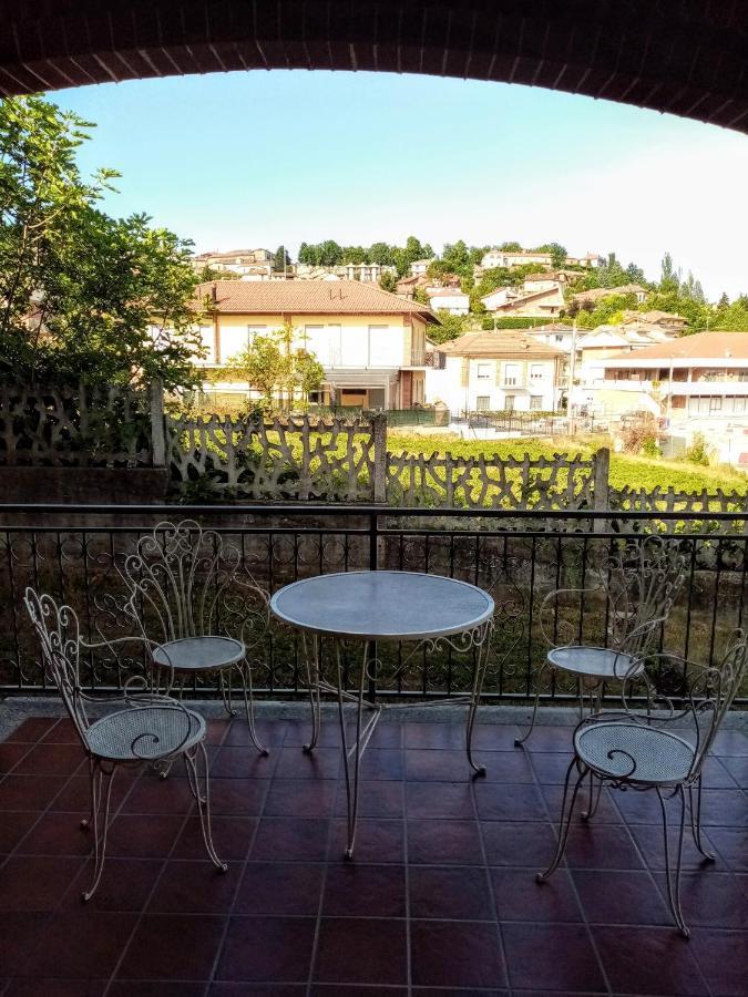 Castagnole delle Lanze Villa Fernando المظهر الخارجي الصورة